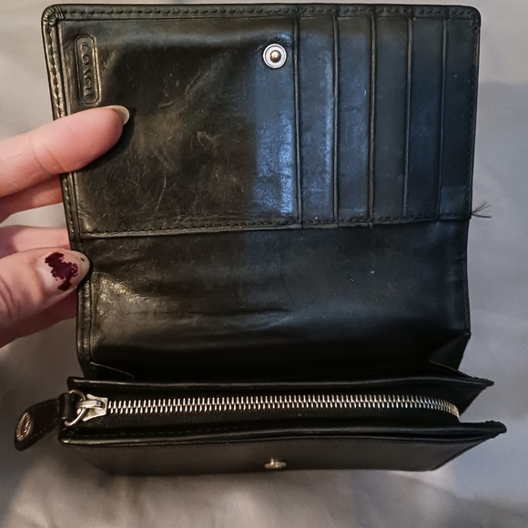 VINTAGE 80's COACH BLACK LEATHER WALLET - Picture 10 of 14